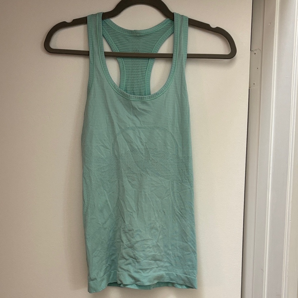 Lululemon Athletica hip length swiftly tank Top